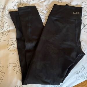 Fleo Black Camouflage Leggings